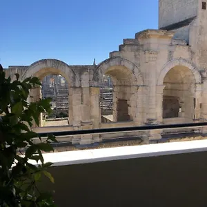 Studio Climatise Avec Balcon Face Aux Arenes D'arles Arles